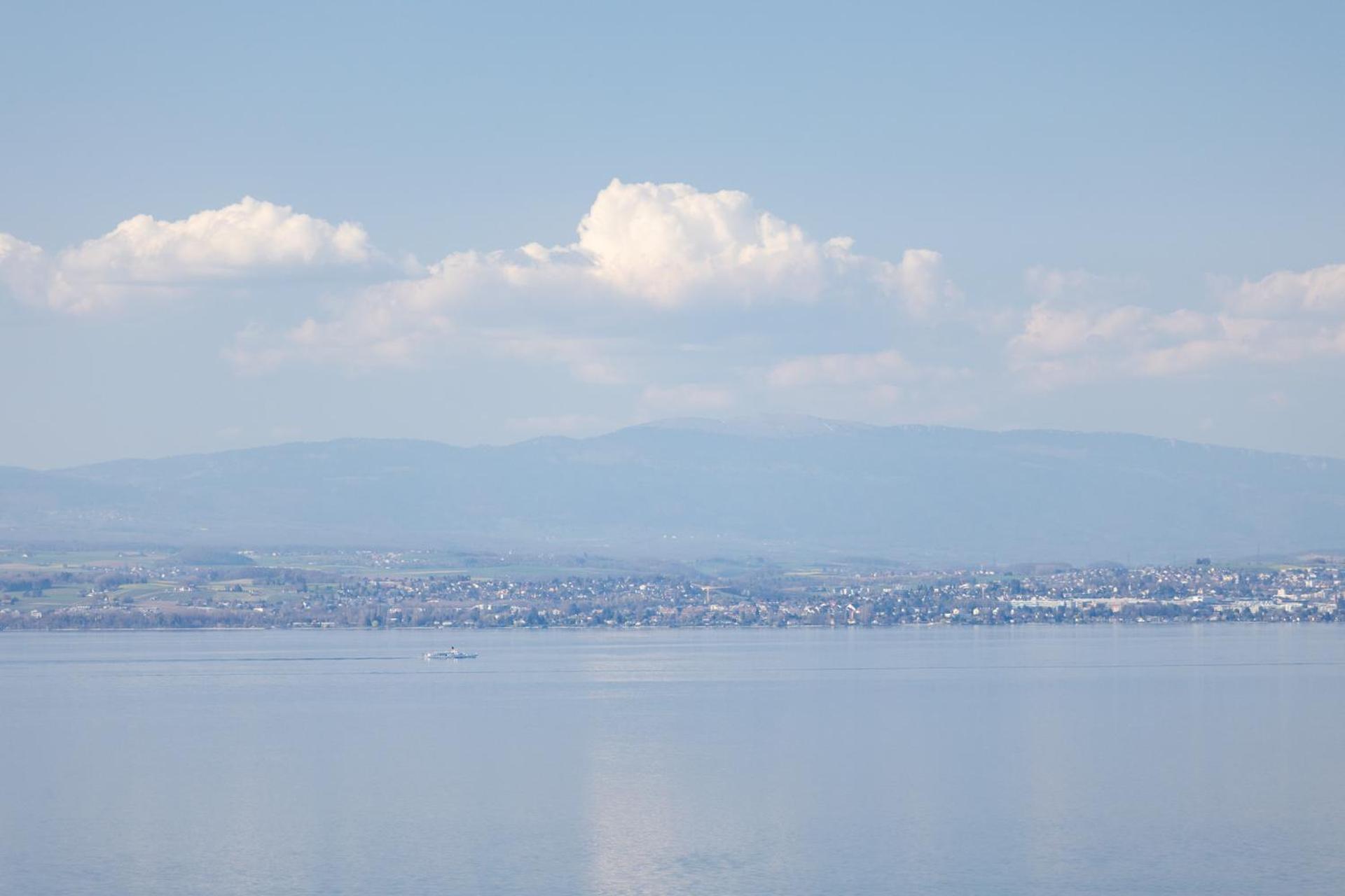 Cote Lac Hostel Evian 外观 照片