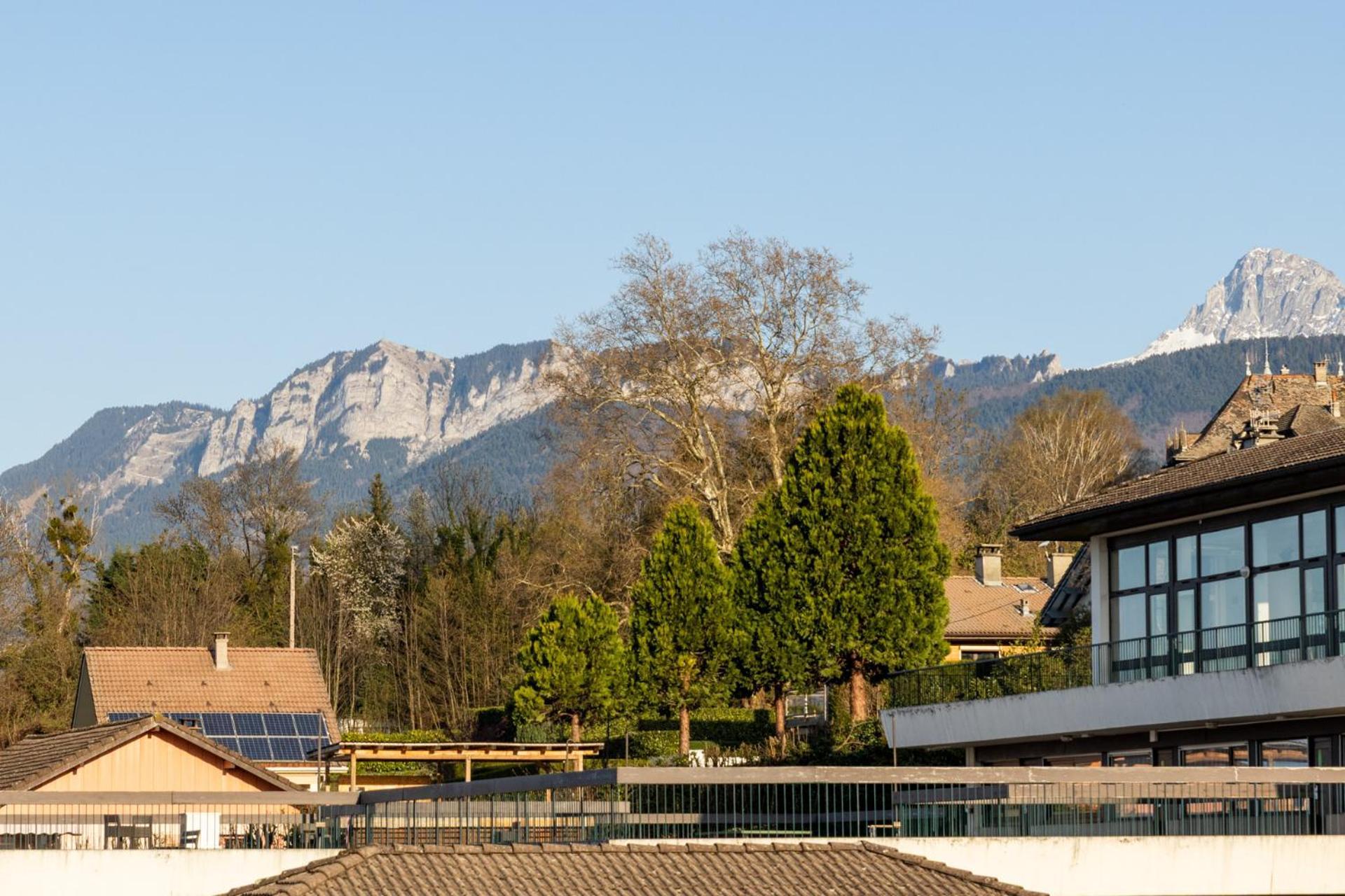 Cote Lac Hostel Evian 外观 照片